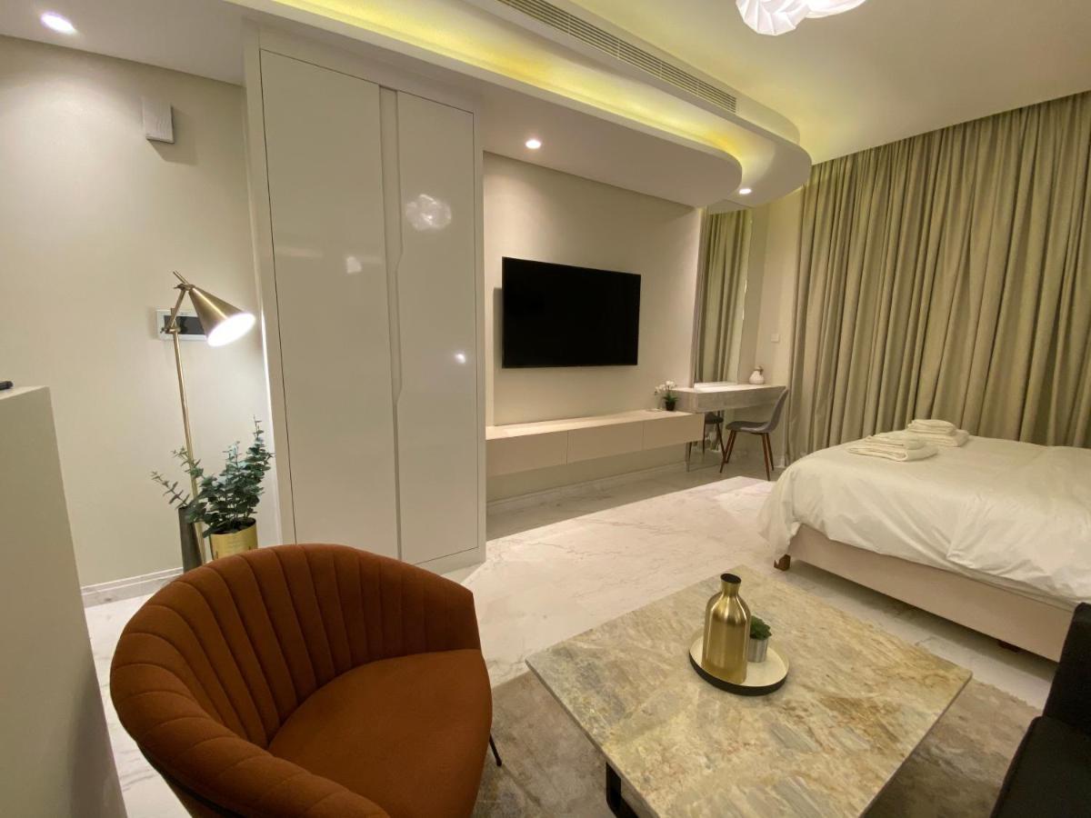 Bahrain Bay Studio Manama Exterior photo