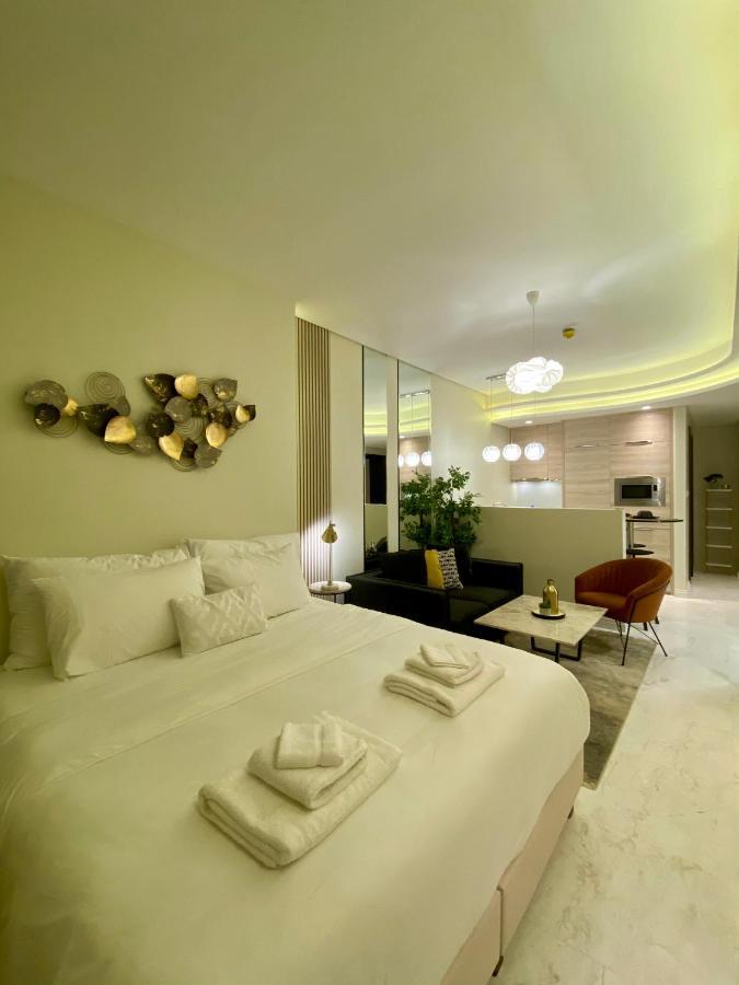 Bahrain Bay Studio Manama Exterior photo